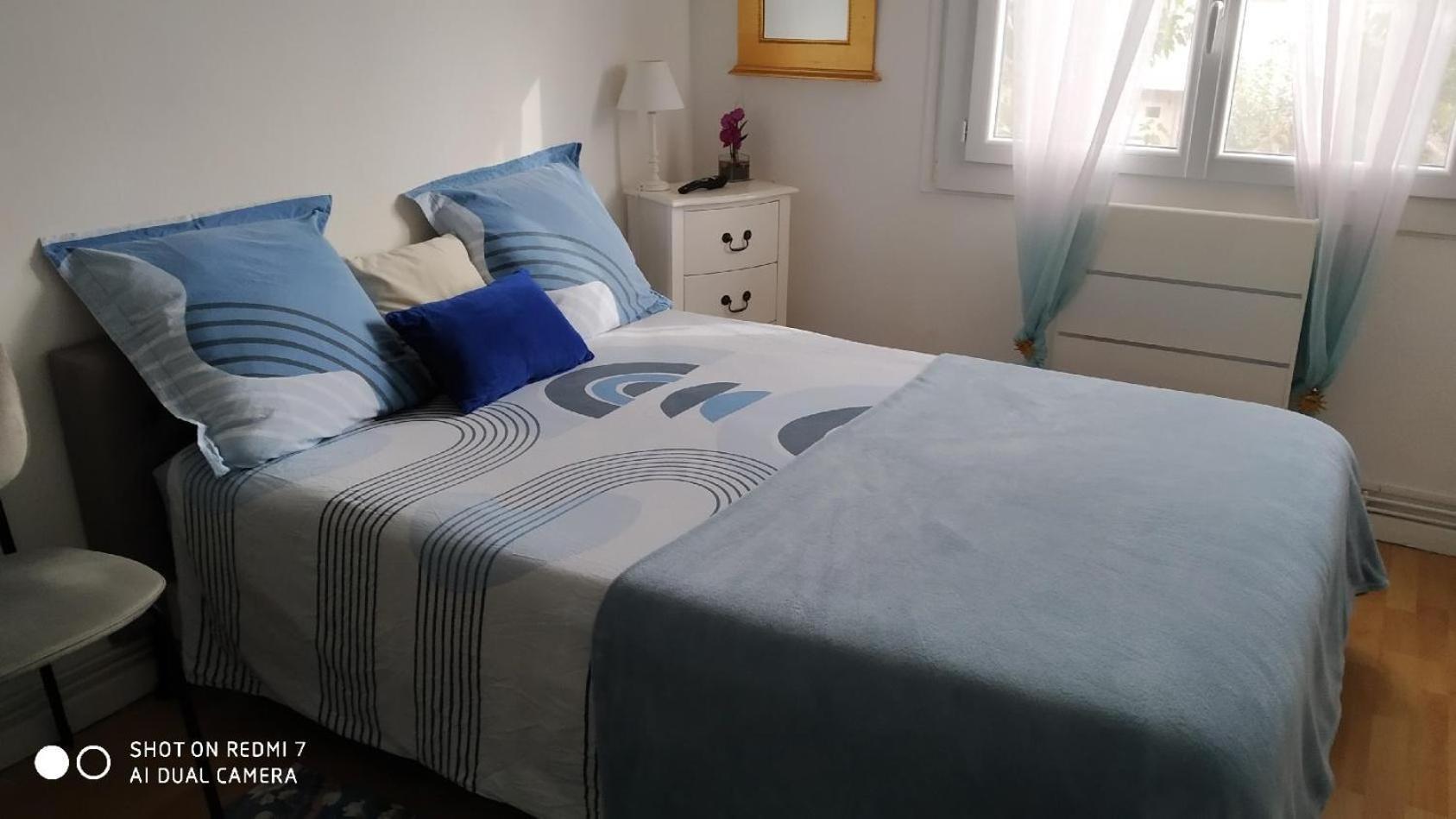 Confortable,gare, Clim, Parking, Pt Dejeuner,wifi Homestay *