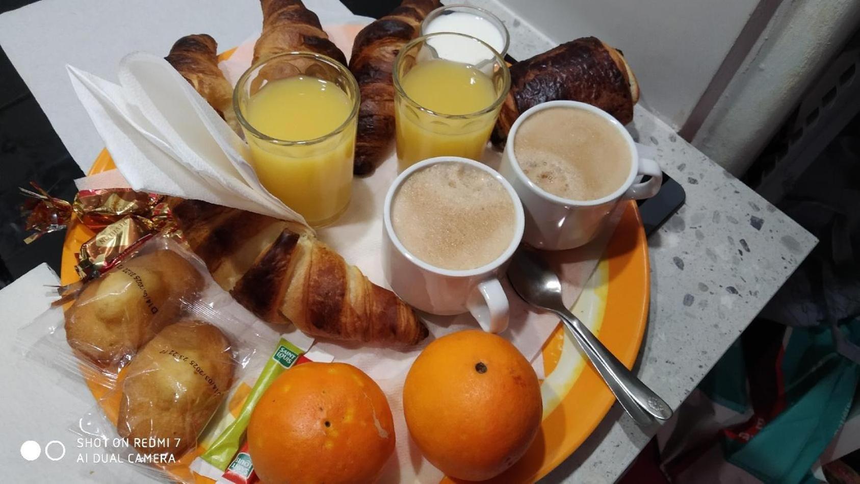 Confortable,gare, Clim, Parking, Pt Dejeuner,wifi * Perpignan